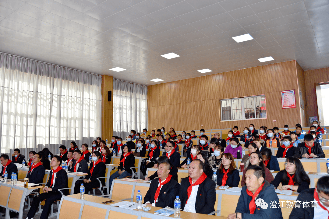 马龙县小学最新动态报道