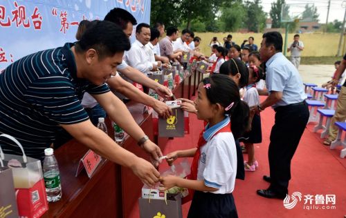 单县图书馆最新动态报道